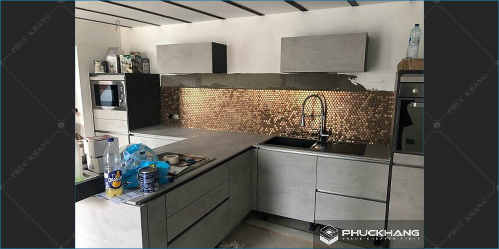 gạch mosaic ốp tường bếp