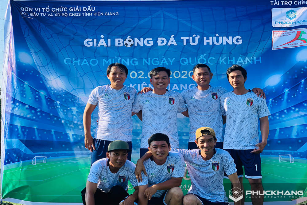 phuc-khang-group-giai-bong-da-pkg-league-20201